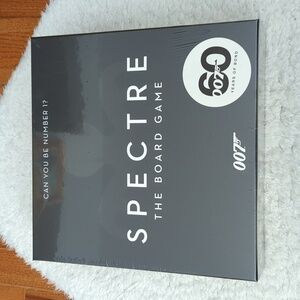 Spectre 007 JAMES BOND board game New in box